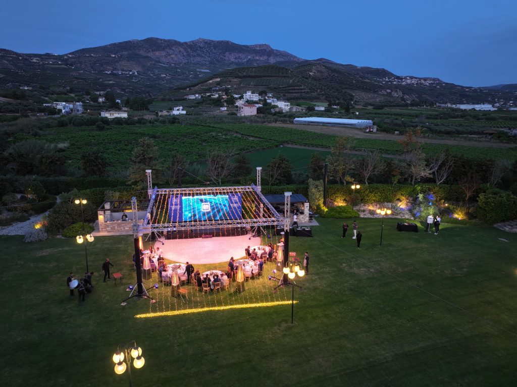 outdoor awards evening